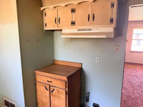 Kitchen - 1013 Cypress, Clovis, NM 88101 photo 5 of 5