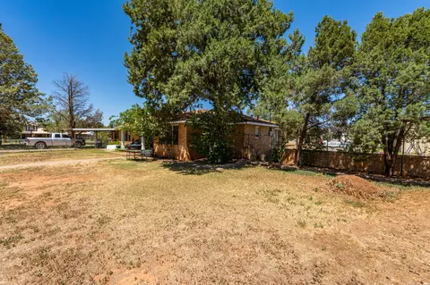 Exterior - 500 Dixie Dr, Clovis, NM 88101 photo 9 of 11