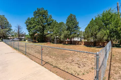 Exterior - 500 Dixie Dr, Clovis, NM 88101 photo 10 of 11
