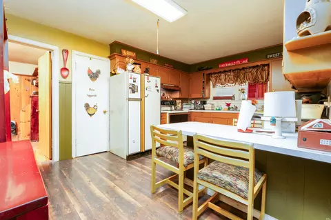 Kitchen - 500 Dixie Dr, Clovis, NM 88101 photo 3 of 3