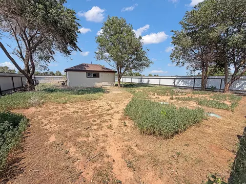 Exterior - 24 Rope Rd, Clovis, NM 88101 photo 8 of 9