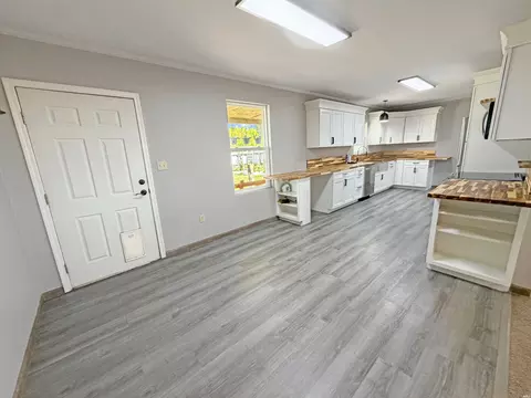 Kitchen - 24 Rope Rd, Clovis, NM 88101 photo 1 of 6