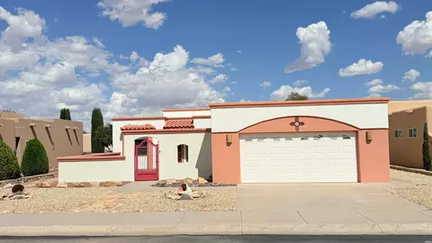 2915 Hook Dr, Deming, NM 88030