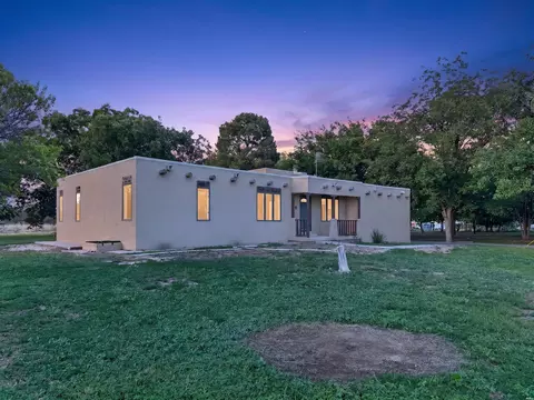1705 E College Blvd, Roswell, NM 88201