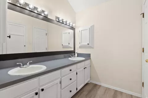 Bath - 3724 Ben Crenshaw Cir, Clovis, NM 88101 photo 5 of 5