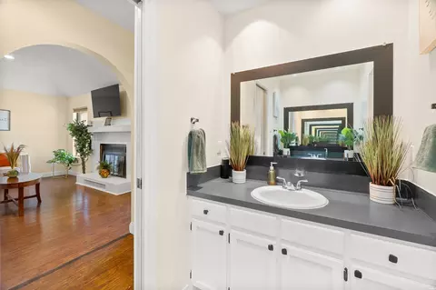 Entry Way - 3724 Ben Crenshaw Cir, Clovis, NM 88101 photo 2 of 4