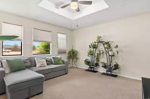Living - 3724 Ben Crenshaw Cir, Clovis, NM 88101 photo 4 of 4
