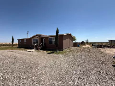 273 W Blevins Rd, Artesia, NM 88210
