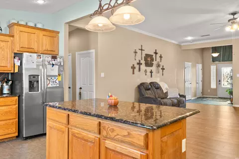 Entry Way - 2716 Northglen Dr, Clovis, NM 88101 photo 2 of 3
