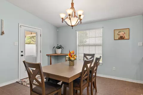 Dining - 2716 Northglen Dr, Clovis, NM 88101 photo 1 of 3