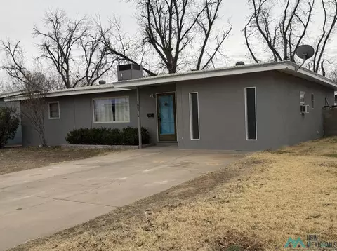 1803 Blodgett W, Carlsbad, NM 88220