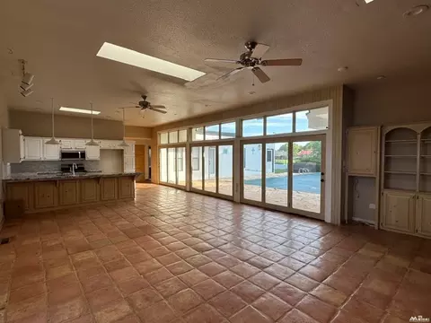 Living - 321 Diamondhead, Clovis, NM 88101 photo 1 of 5