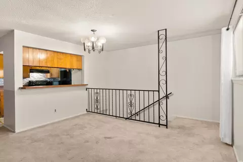 Living - 3521 Adenmor, Clovis, NM 88101 photo 4 of 4