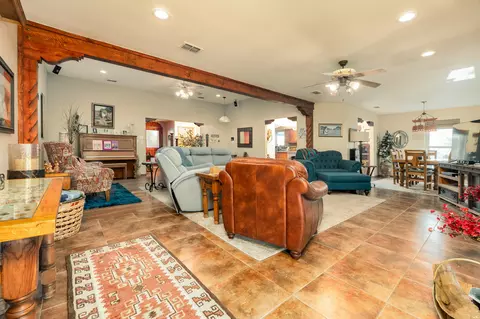 Living - 3817 Nancy Lopez, Clovis, NM 88101 photo 3 of 4