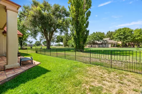 Exterior - 1608 St Andrews Dr, Clovis, NM 88101 photo 10 of 10
