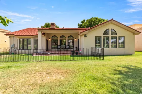 Exterior - 1608 St Andrews Dr, Clovis, NM 88101 photo 9 of 10