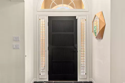 Entry Way - 1608 St Andrews Dr, Clovis, NM 88101 photo 1 of 8