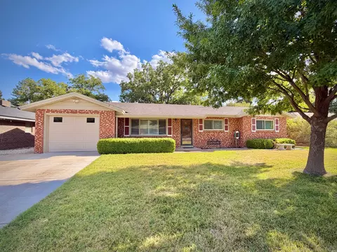 201 W Saint Anne W, Hobbs, NM 88240