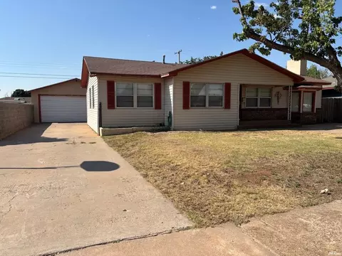 Exterior - 513 W Yucca W, Clovis, NM 88101 photo 4 of 6