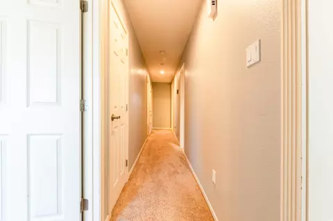 Entry Way - 612 Shay Marie Ct, Clovis, NM 88101 photo 2 of 2