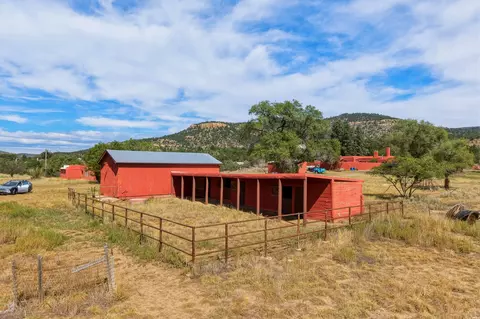 945 Lincoln, Raton, NM 87740