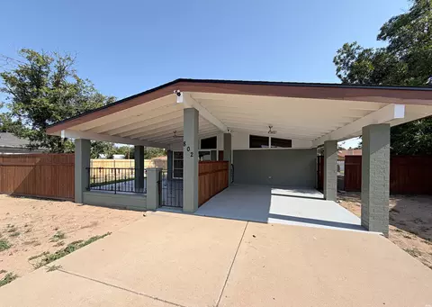 802 Deborah Dr, Roswell, NM 88201