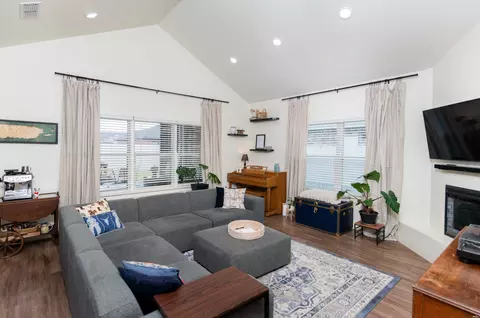 Living - 100 Middleton, Clovis, NM 88101 photo 1 of 2