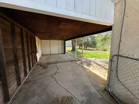 Exterior - 1815 Ross, Clovis, NM 88101 photo 2 of 3