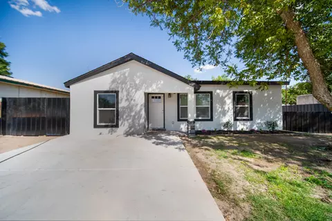 508 Dallas, Carlsbad, NM 88220