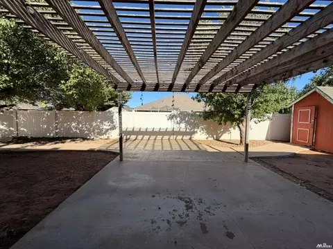 Exterior - 813 Chase Mdw, Clovis, NM 88101 photo 7 of 8