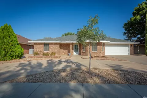 12 La Paz St, Roswell, NM 88201