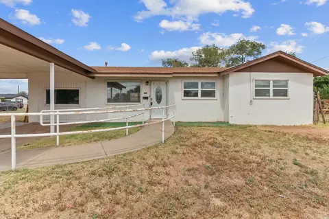Exterior - 1201 Pecos, Clovis, NM 88101 photo 2 of 3