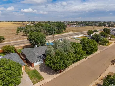 View/Area - 3716 Benjamin Davis Dr, Clovis, NM 88101 photo 2 of 9