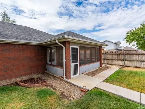 Exterior - 3716 Benjamin Davis Dr, Clovis, NM 88101 photo 10 of 17