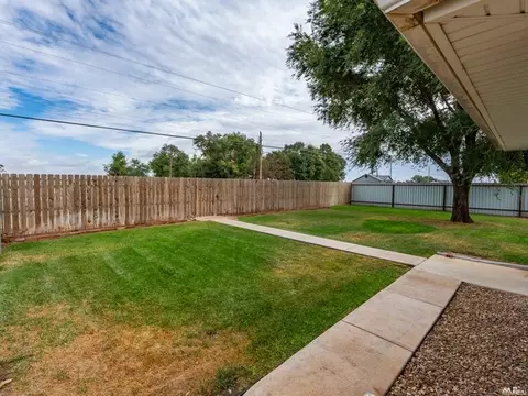 Exterior - 3716 Benjamin Davis Dr, Clovis, NM 88101 photo 7 of 17