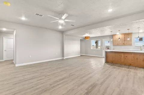 Living - 3717 Garden Ter, Clovis, NM 88101 photo 3 of 6