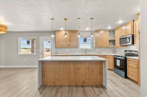 Kitchen - 3717 Garden Ter, Clovis, NM 88101 photo 3 of 3