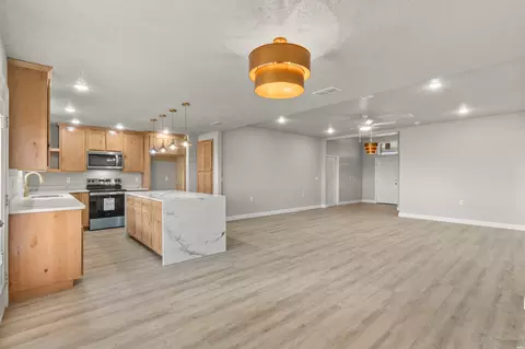 Living - 3717 Garden Ter, Clovis, NM 88101 photo 5 of 6