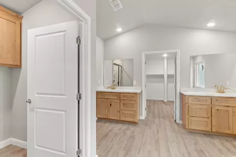 Entry Way - 3717 Garden Ter, Clovis, NM 88101 photo 2 of 4