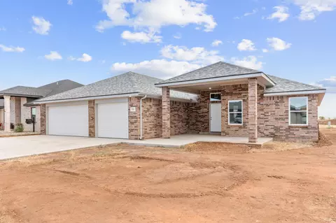 Exterior - 3717 Garden Ter, Clovis, NM 88101 photo 2 of 4