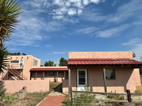 2203 S Brown S, Roswell, NM 88203