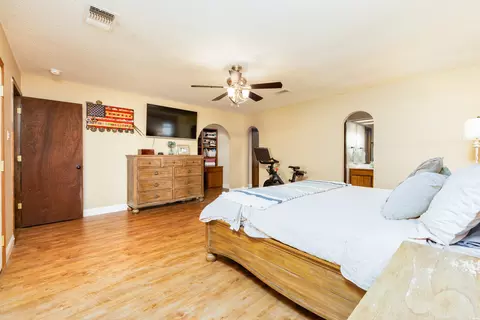 Bedroom - 200 Chanticleer Pl, Clovis, NM 88101 photo 4 of 9