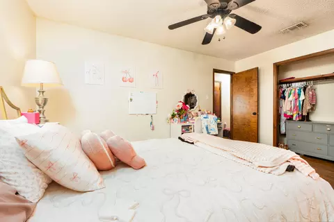Bedroom - 200 Chanticleer Pl, Clovis, NM 88101 photo 9 of 9