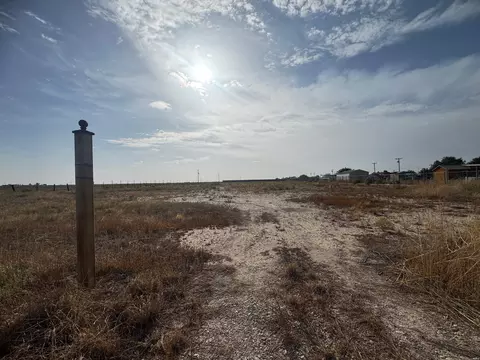 551 N Twenty-sixth Street Rural N, Artesia, NM 88210