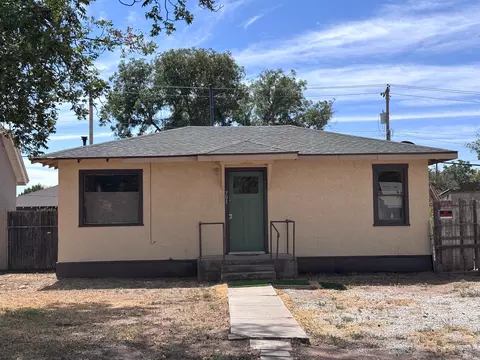 703 W Washington Ave W, Artesia, NM 88210