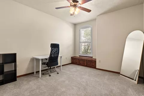 Bedroom - 3801 Woodlark Rd, Clovis, NM 88101 photo 5 of 7