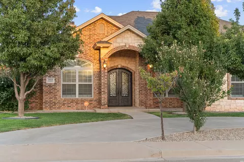 Exterior - 3801 Woodlark Rd, Clovis, NM 88101 photo 2 of 4