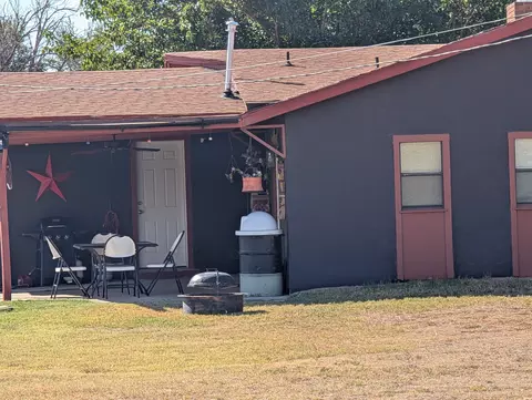 Exterior - 2221 Carolina, Clovis, NM 88101 photo 14 of 24