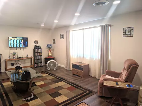 Living - 2221 Carolina, Clovis, NM 88101 photo 2 of 2
