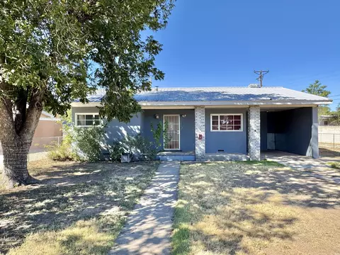 1021 Birch, Carlsbad, NM 88220